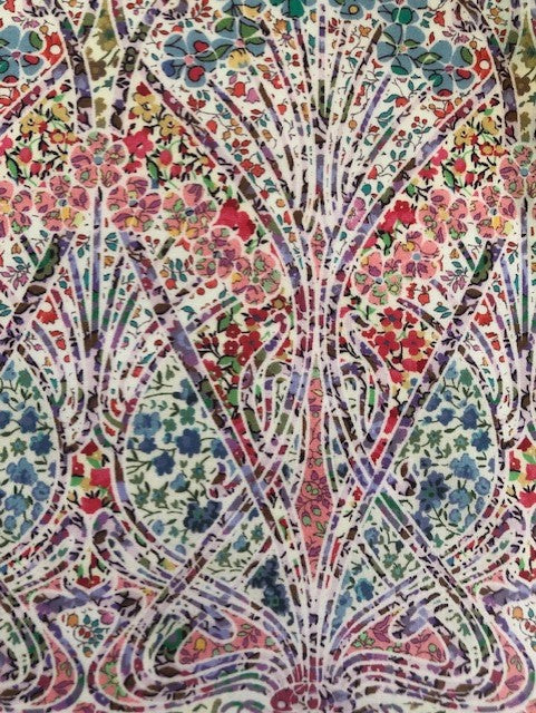 Liberty Tana Lawn - LTL03632209A - Ianthe Blossom