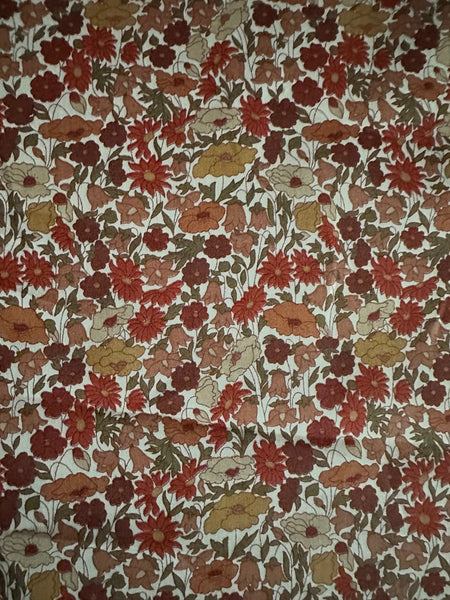 Liberty Tana Lawn® - LTL036300117D - Poppy Forest Tan