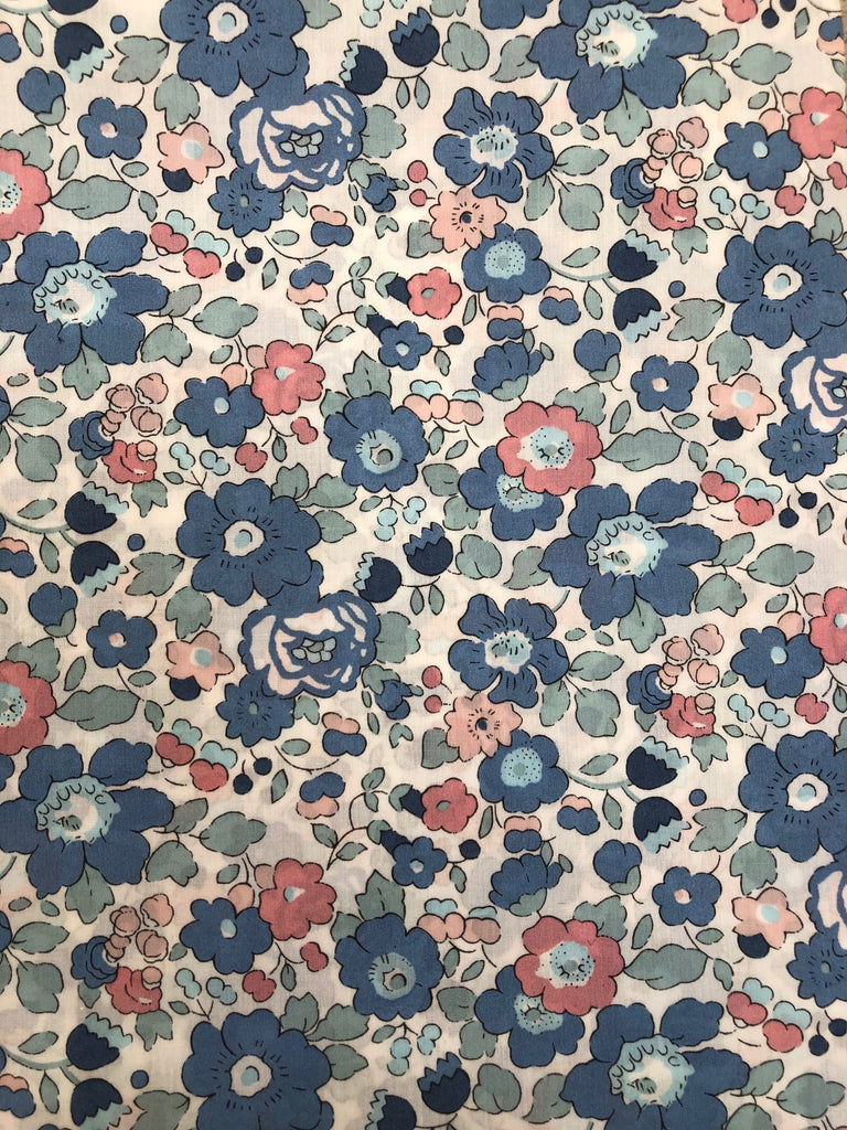 Liberty Tana Lawn - LTL03632019B- Betsy (blue)