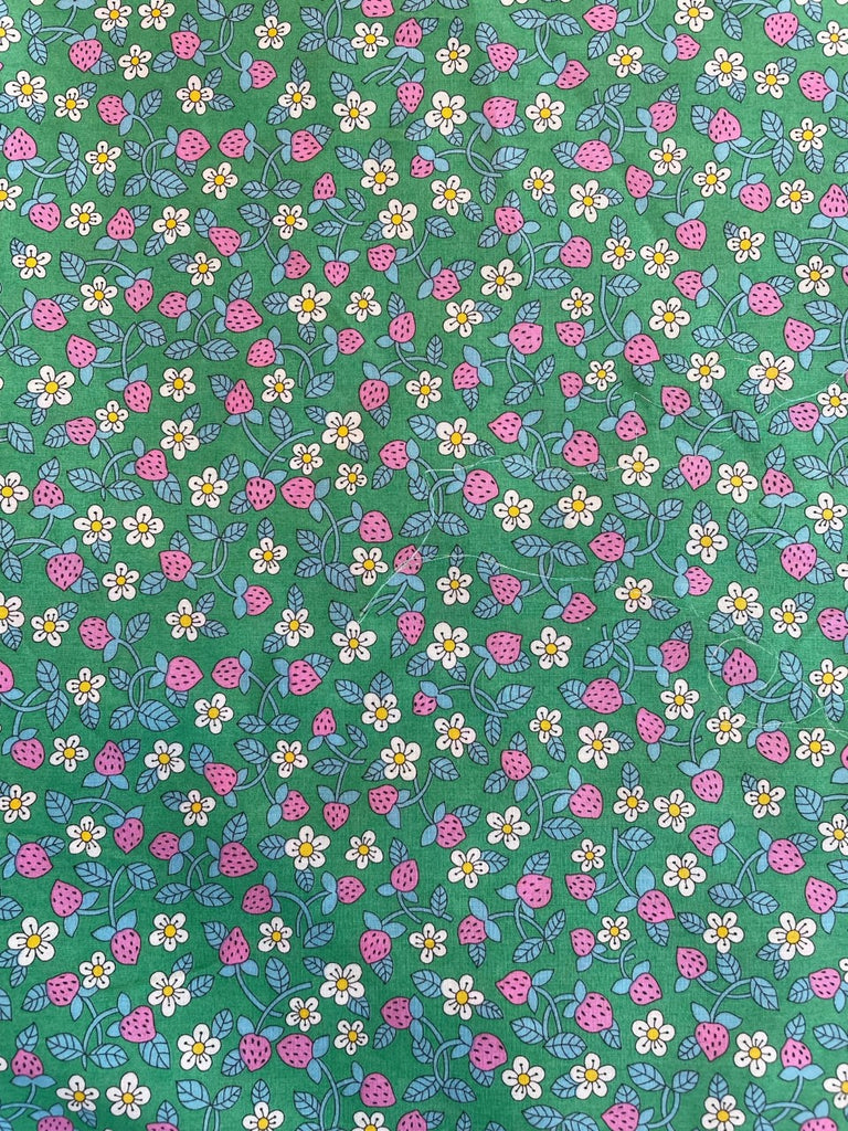 Liberty Tana Lawn - LTL03632125A - Strawberries & Cream SPECIAL PRICE